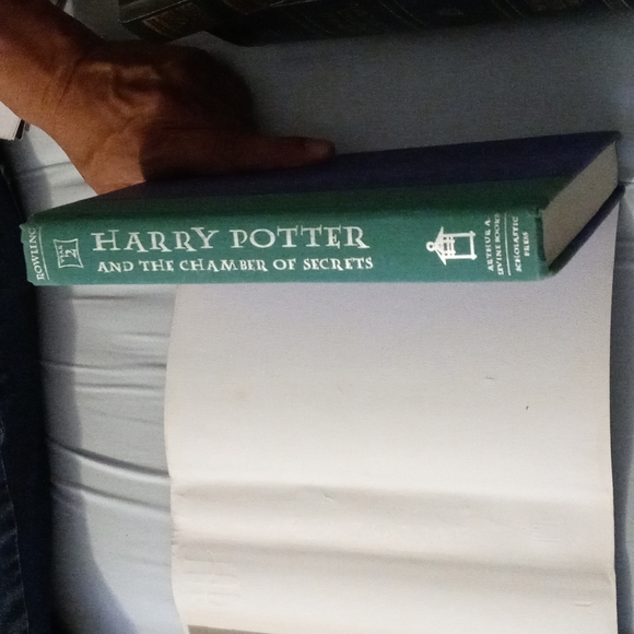 Harry Potter and the Chamber of Secrets hardcover book - Picture 4 of 7